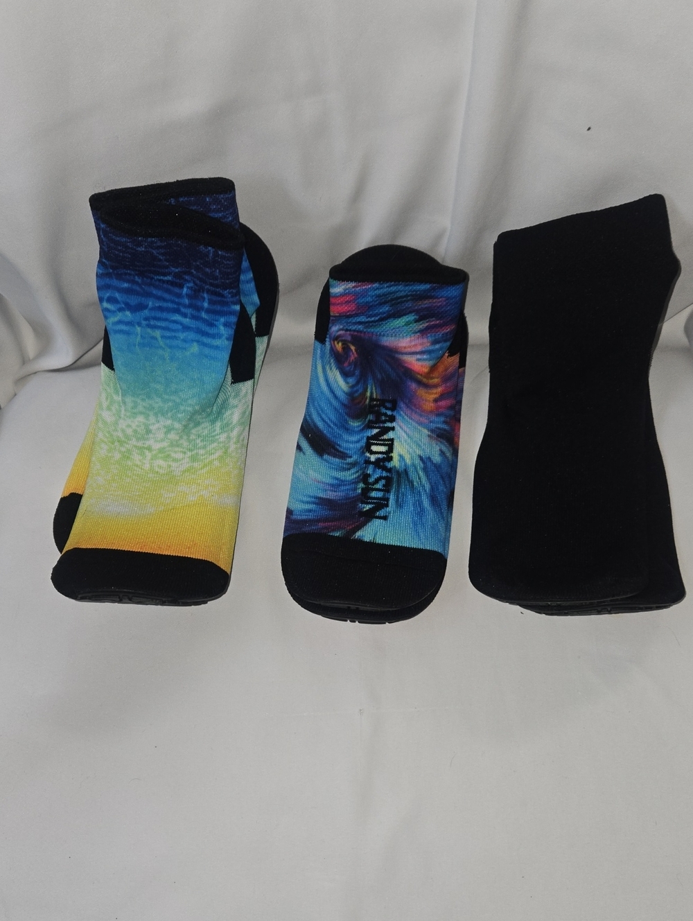 Women’s Multicolor Performance Beach Socks- 3-Pack